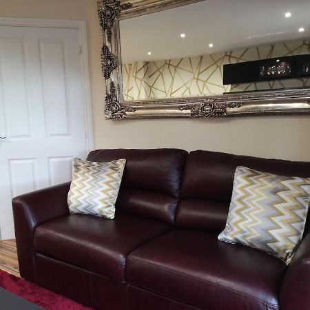 Appartement Nightingale Gardens - 4 Bed Detached House - Manchester Extérieur photo