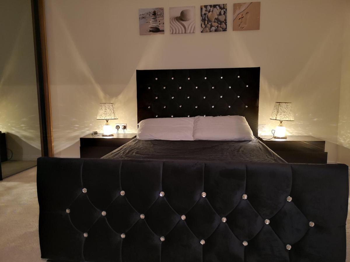 Appartement Nightingale Gardens - 4 Bed Detached House - Manchester Extérieur photo