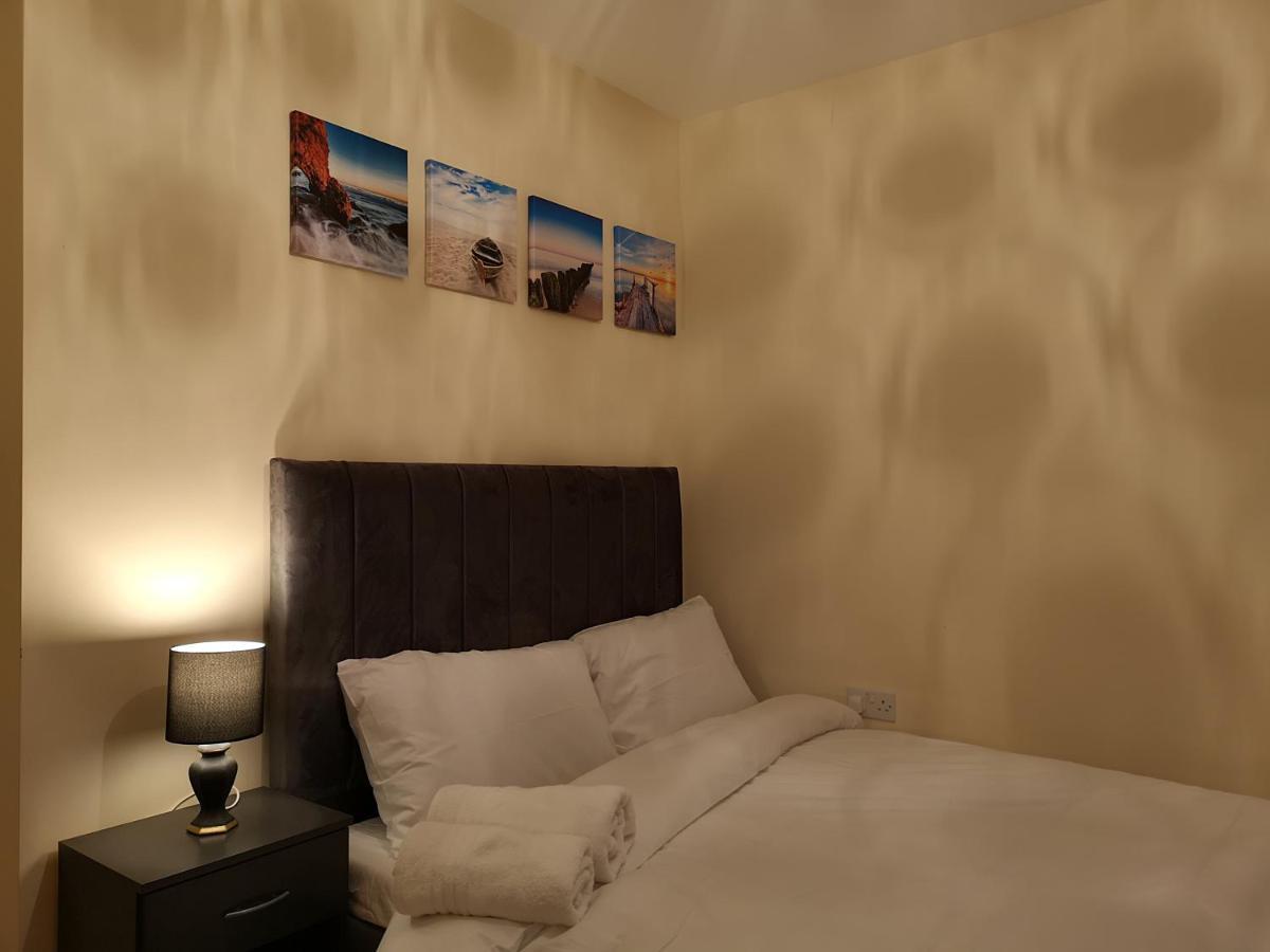 Appartement Nightingale Gardens - 4 Bed Detached House - Manchester Extérieur photo