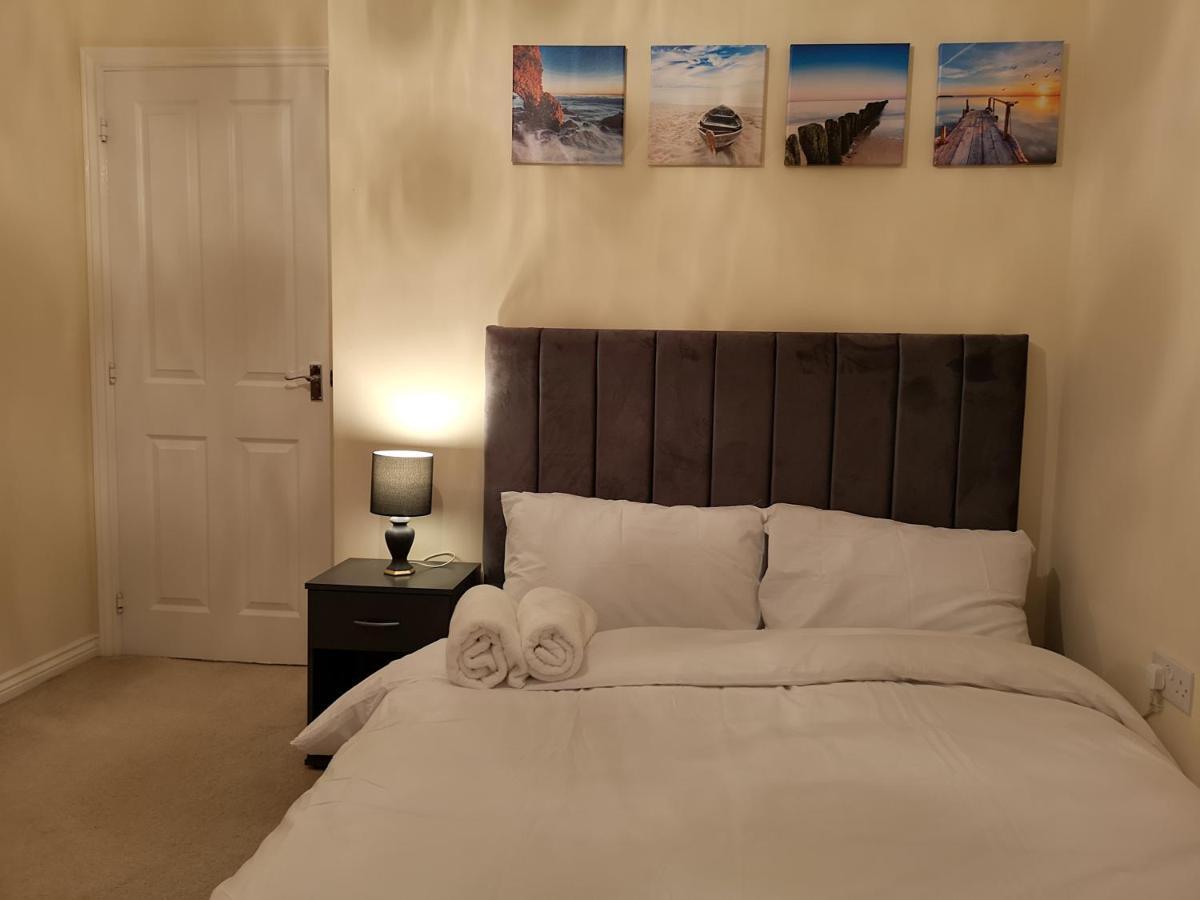 Appartement Nightingale Gardens - 4 Bed Detached House - Manchester Extérieur photo