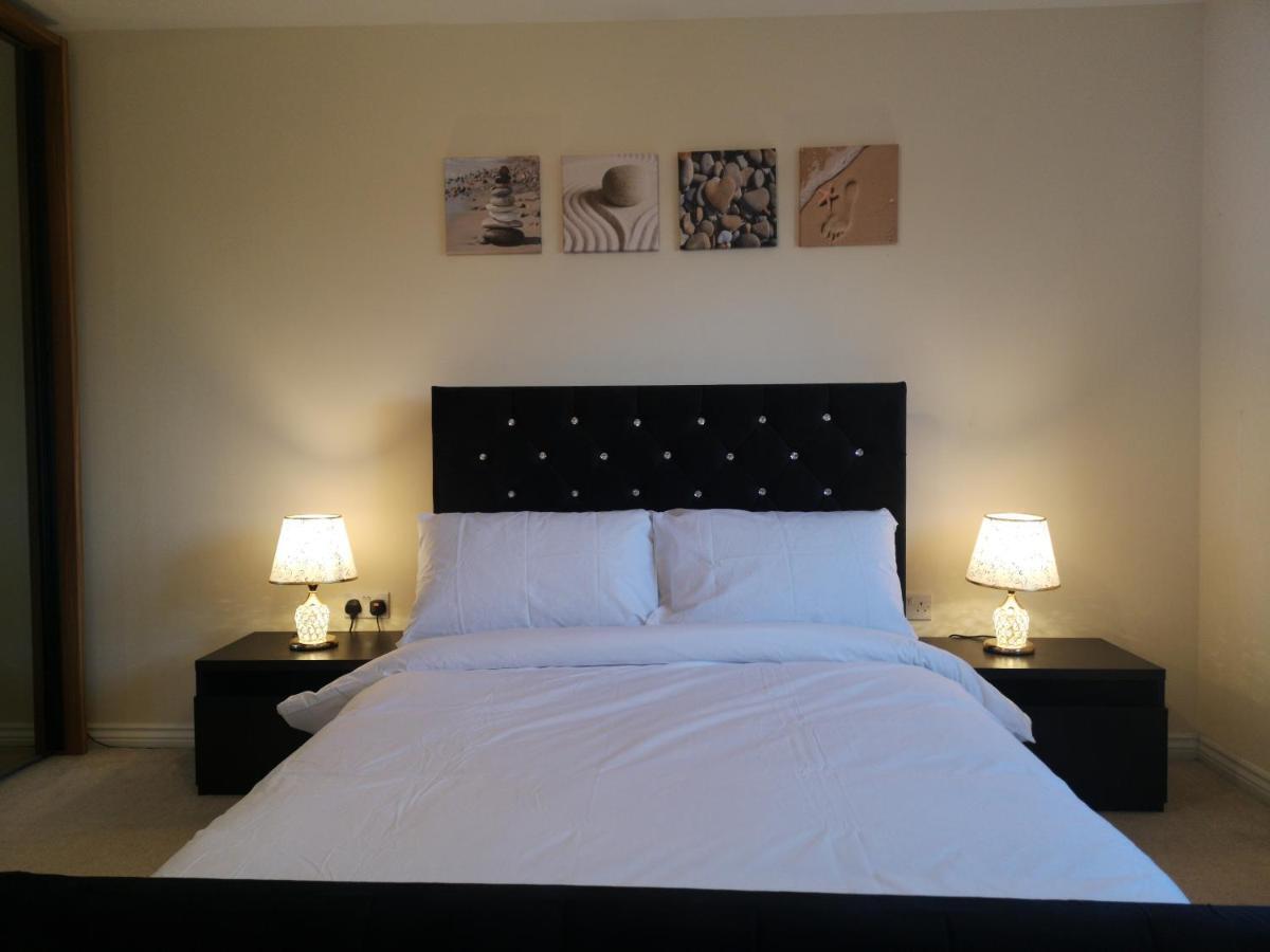 Appartement Nightingale Gardens - 4 Bed Detached House - Manchester Extérieur photo